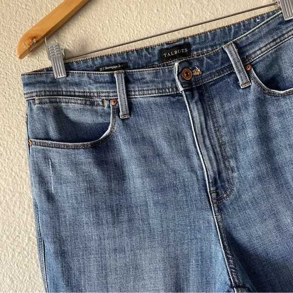 Talbots Stovepipe Jeans Women’s 12 Blue Medium Wash Cropped Wide Leg High Rise - Picture 5 of 15